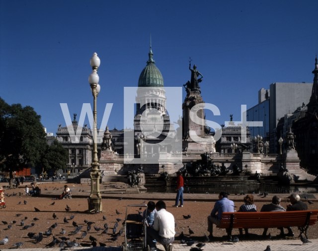 ｜アルゼンチン国会議事堂と議事堂広場