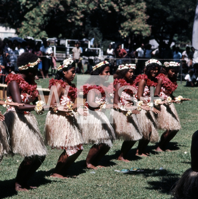 ｜ガダルカナル島の原住民による民族舞踊