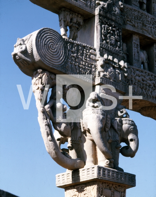 ｜サンチの仏教遺跡、北門東柱の浮彫り