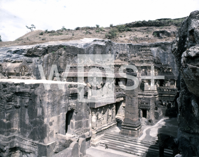 ｜エローラ石窟群、第16窟カイラーサナータ寺院