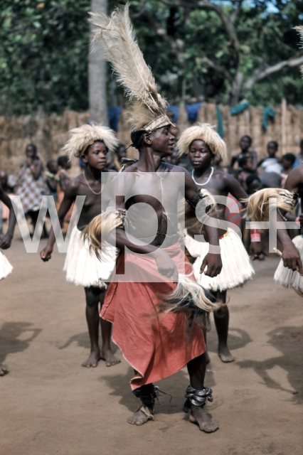 ｜ギリアマ族の伝統舞踊