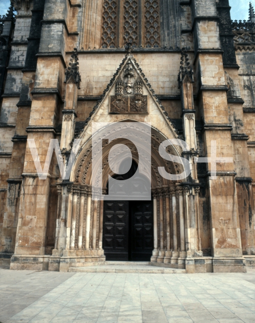 ｜バターリャ修道院の入口