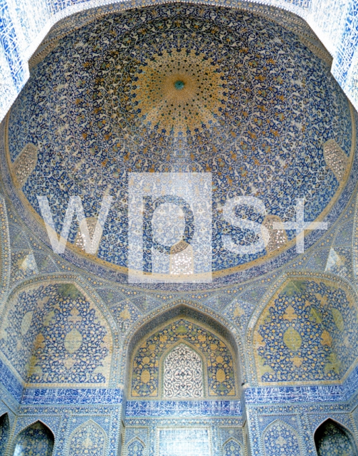 ｜マスジェデ・シャー（イマーム・モスク）の礼拝堂天井