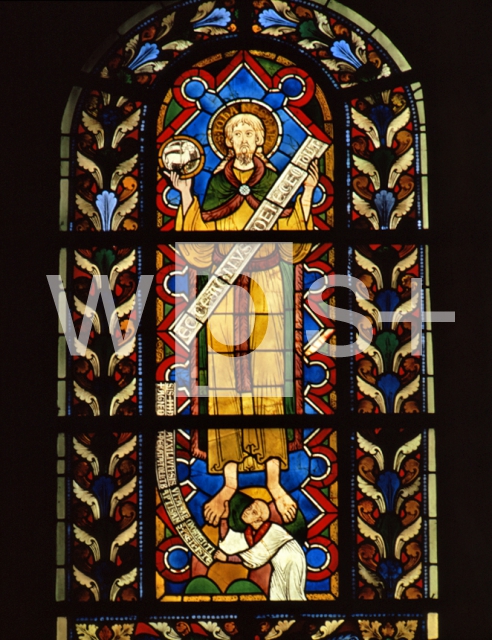 ｜ザンクト・クーニベルト教会のステンドグラス「洗礼者ヨハネ」