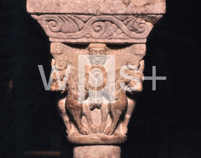 ｜セラボヌ小修道院のトリビューン第8柱の柱頭