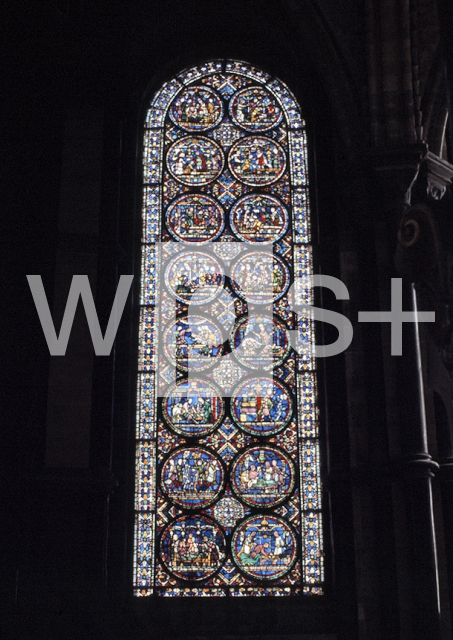 ｜カンタベリー大聖堂の三位一体礼拝堂の南側廊ステンドグラス「奇蹟の窓」