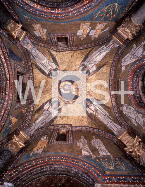 ｜サンタ・プラッセーデ聖堂「聖ゼノーネ礼拝堂」の天井