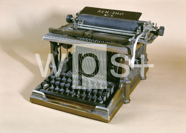 ｜レミントン社のタイプライター「NO.5型」