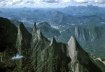 ｜オルガン山脈にある「神の指」と呼ばれる岩山