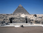 ｜カフラー王のピラミッドとスフィンクス
