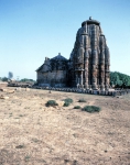 ｜ブバネーシュヴァル遺跡、ラジャラーニ寺院