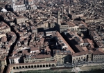 ARNOLFO DI CAMBIO｜ヴェッキオ宮殿とウフィツィ美術館
