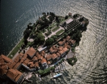 ｜マッジョーレ湖に浮かぶベッラ島とボッロメオ宮殿