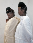 ｜民族衣装を纏ったムーア人の若者たち