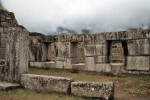 ｜マチュ・ピチュ遺跡、三つの窓のある寺院
