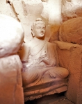 ｜タキシラ遺跡、ジョーリヤーン僧院の座仏浮彫り