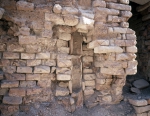 ｜モヘンジョダロ遺跡、壁の中に造られている水を送るパイプ施設