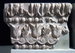 ｜パルメット（ヤシ科の一種）と蓮の浮き彫りのある冠刳形