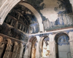 ｜留め金具の教会（ギョレメの岩窟教会）の新教会の北壁と東壁のフレスコ