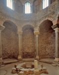 ｜サン＝レオンス聖堂の洗礼堂