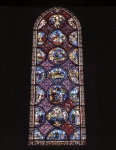 ｜サン＝テティエンヌ大聖堂の側廊のステンドグラス