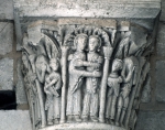 ｜サン・ブノワ・シュル・ロワール修道院の玄関の柱頭