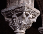 ｜サン＝ピエール・ド・モワサック修道院の回廊の北側の柱頭「火の燃えている大窯の中のヘブライ人」