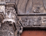 ｜サン・ジル修道院教会の西正面中央扉口「使徒の足を洗うキリスト」