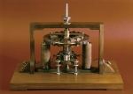｜1860年にジェネレータとモーターの実験に用いた電磁石機