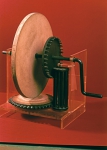 ｜凹面鏡を製作する為の工作機械のモデル
